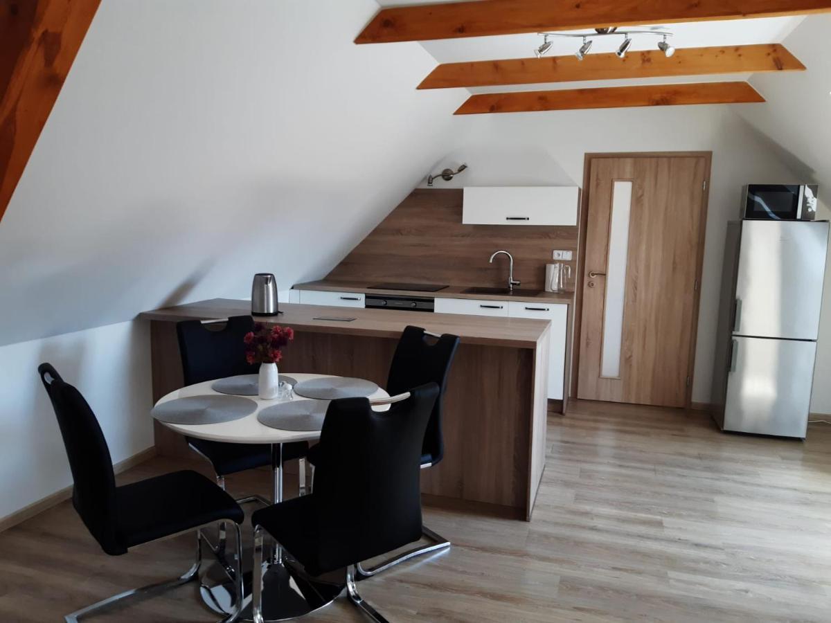 Apartamento Martinuv Dvur Plzeň Exterior foto