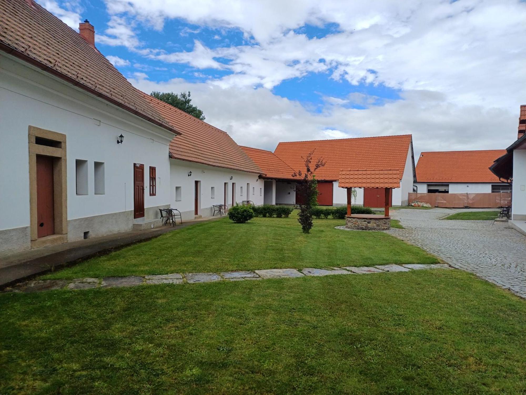 Apartamento Martinuv Dvur Plzeň Exterior foto